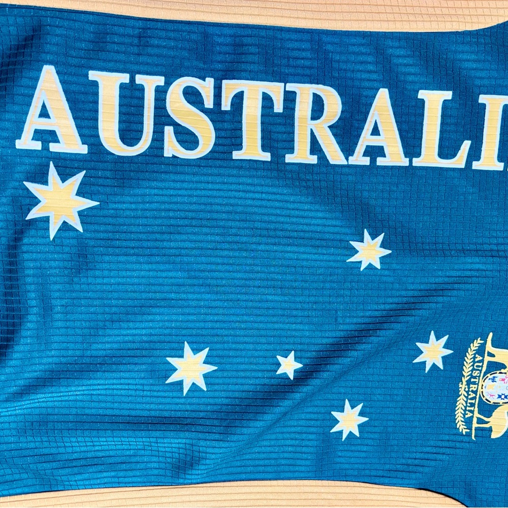 Australian Souvenir Unisex T-Shirt AUS Performance, Small - Picture 3 of 7